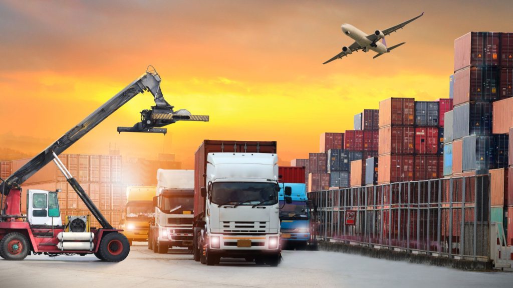 IMPORTACIÓN Y EXPORTACIÓN DE MERCANCÍAS