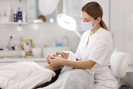 COSMETOLOGIA